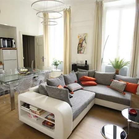 Apartment Luxueux T3 Centre-ville, 4 Pers, Proche Thermes Et Telecabine - Fr-1-313-172