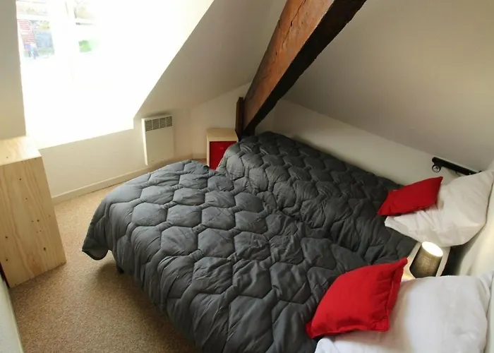 Luchon : T3 Cosy Pour 4 Pers, Au Pied Du Telecabine, Parking Prive - Fr-1-313-204